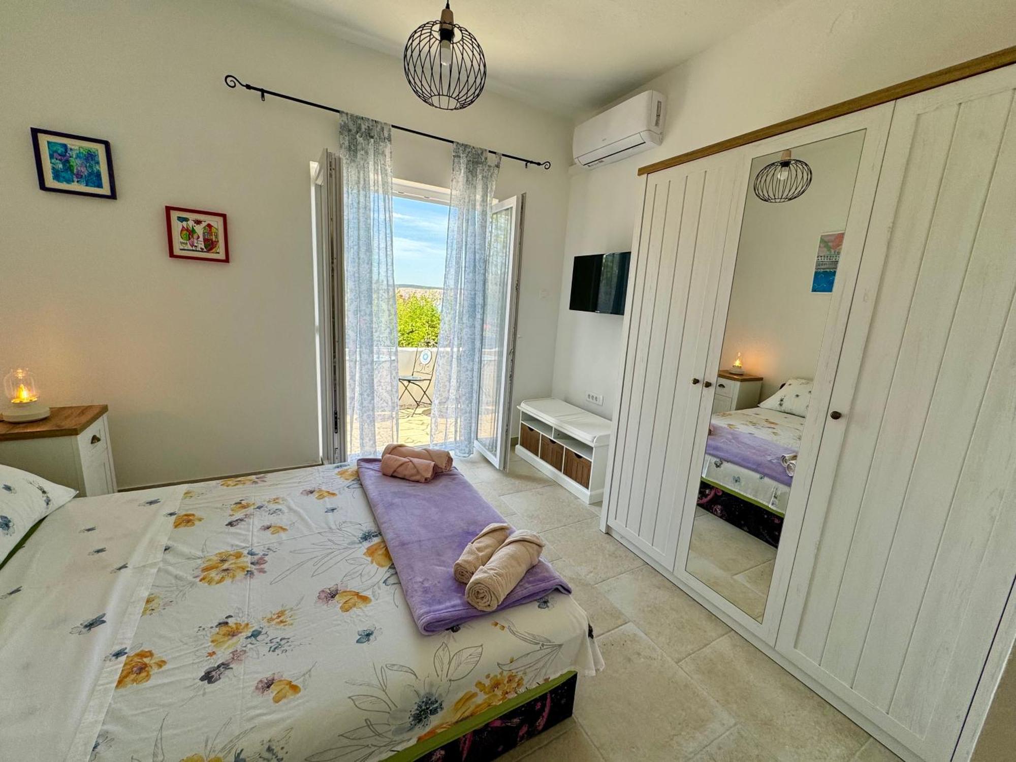 Ferienwohnung Apatmani Jugo I Bura Jadranovo Exterior foto